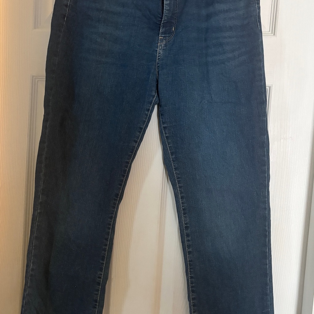 Signature by Levi Strauss Women’s Dark Blue Straight Jeans Size 12S
